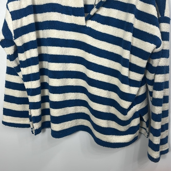 Madewell MWL Loop Terry Notched Sweatshirt size medium.NWT.Blue and White - Picture 3 of 8